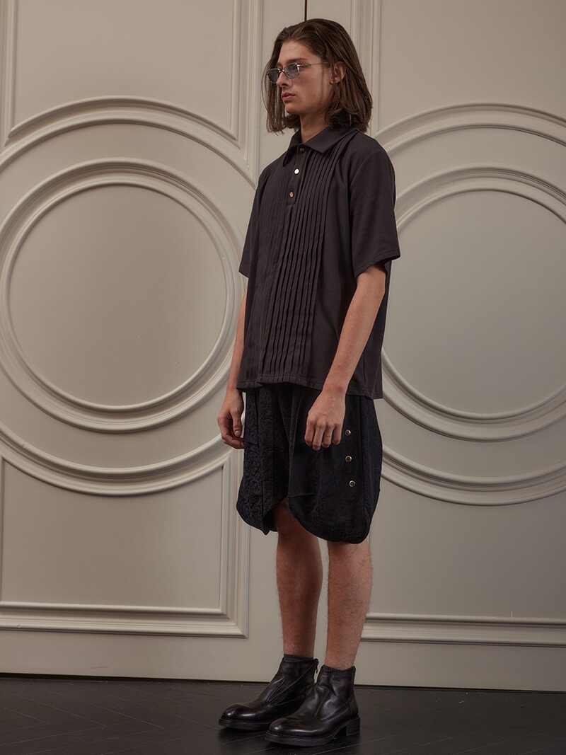 Loge - Versatile Pleated Shirt